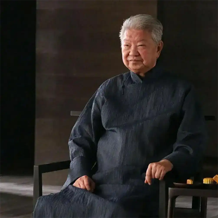 84岁蔡澜被曝病危,本人深夜回应:请不必担心