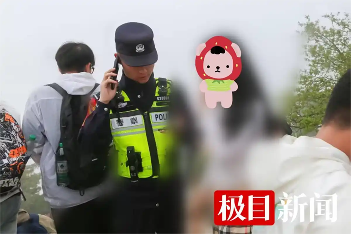 黄山旅游景区3天捡了18个孩子