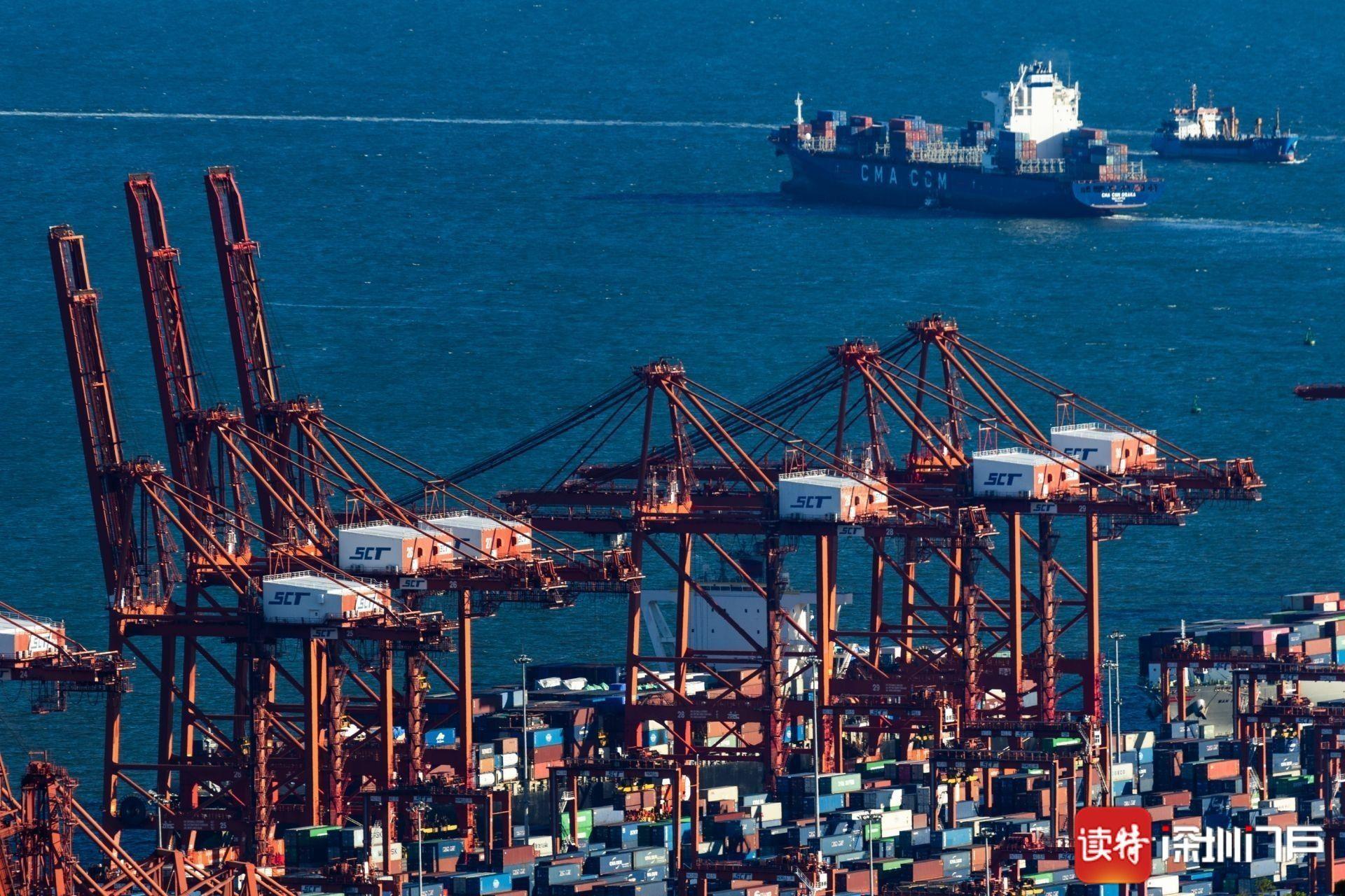 深圳建设中国特色社会主义先行示范区，是习近平总书记亲自谋划、亲自部署、亲自推动的重大国家战略