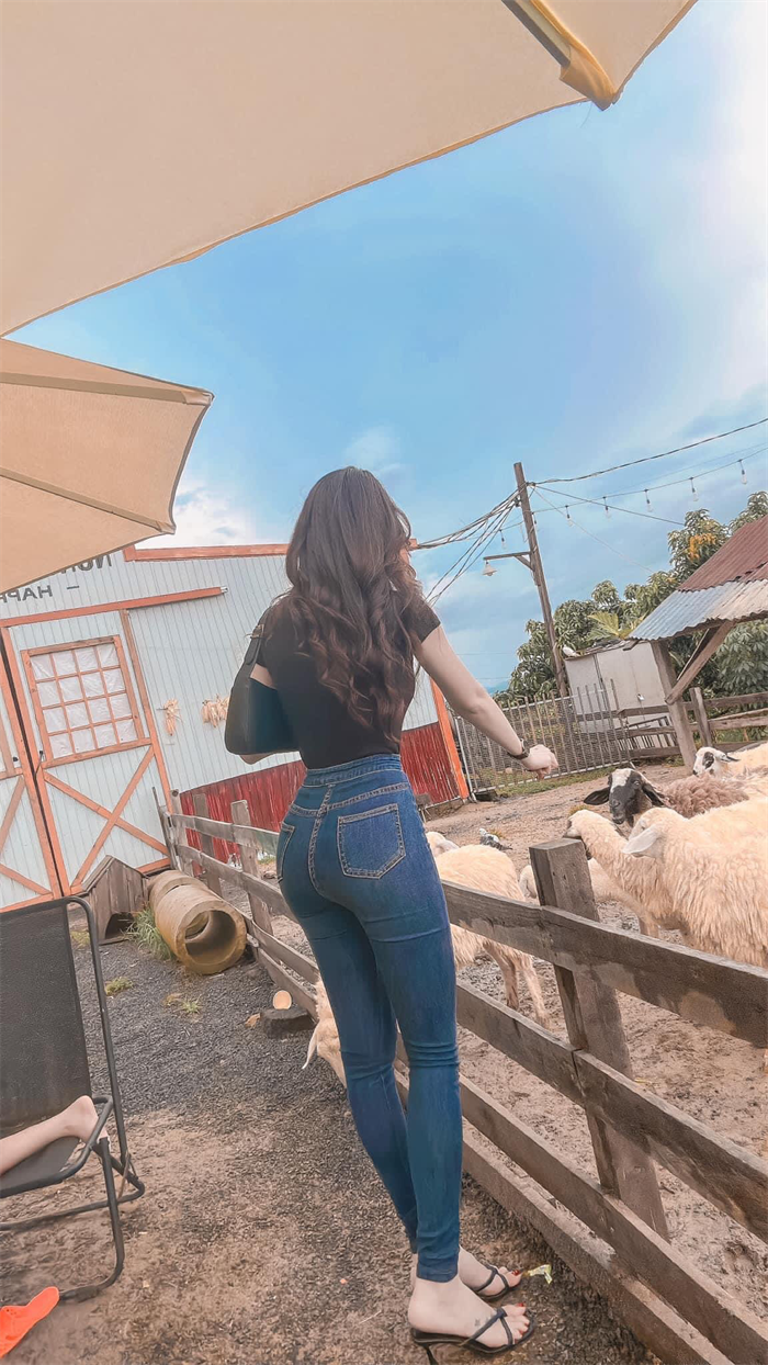 #微胖女生 #显瘦穿搭
