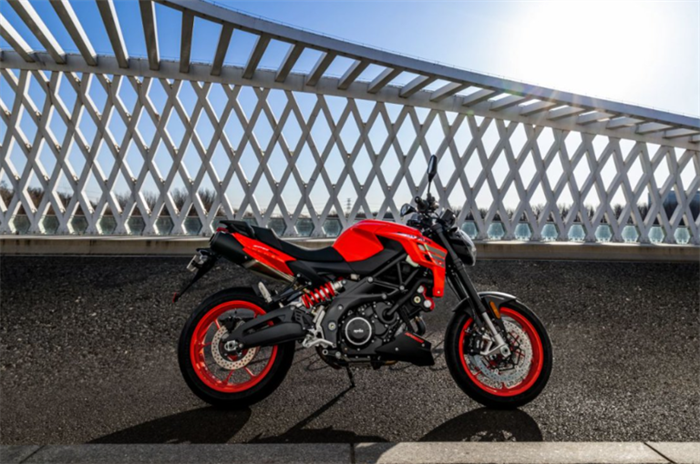 Aprilia Shiver 900 终于正式进入中国市场，售价为68,800元