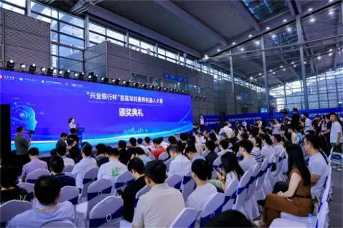 2000余款智慧养老产品精彩亮相2025深圳国际智慧养老产业博览会
