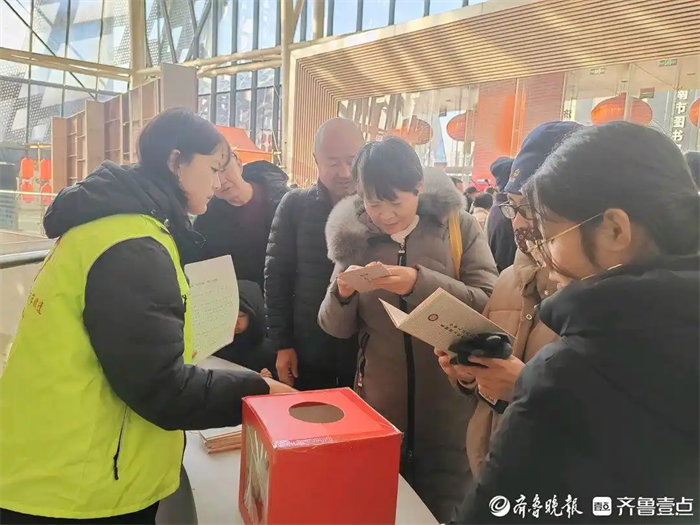 以“福马踏春至·非遗焕新彩”为主题的新年非遗游园会，在济南市文化馆热闹启幕